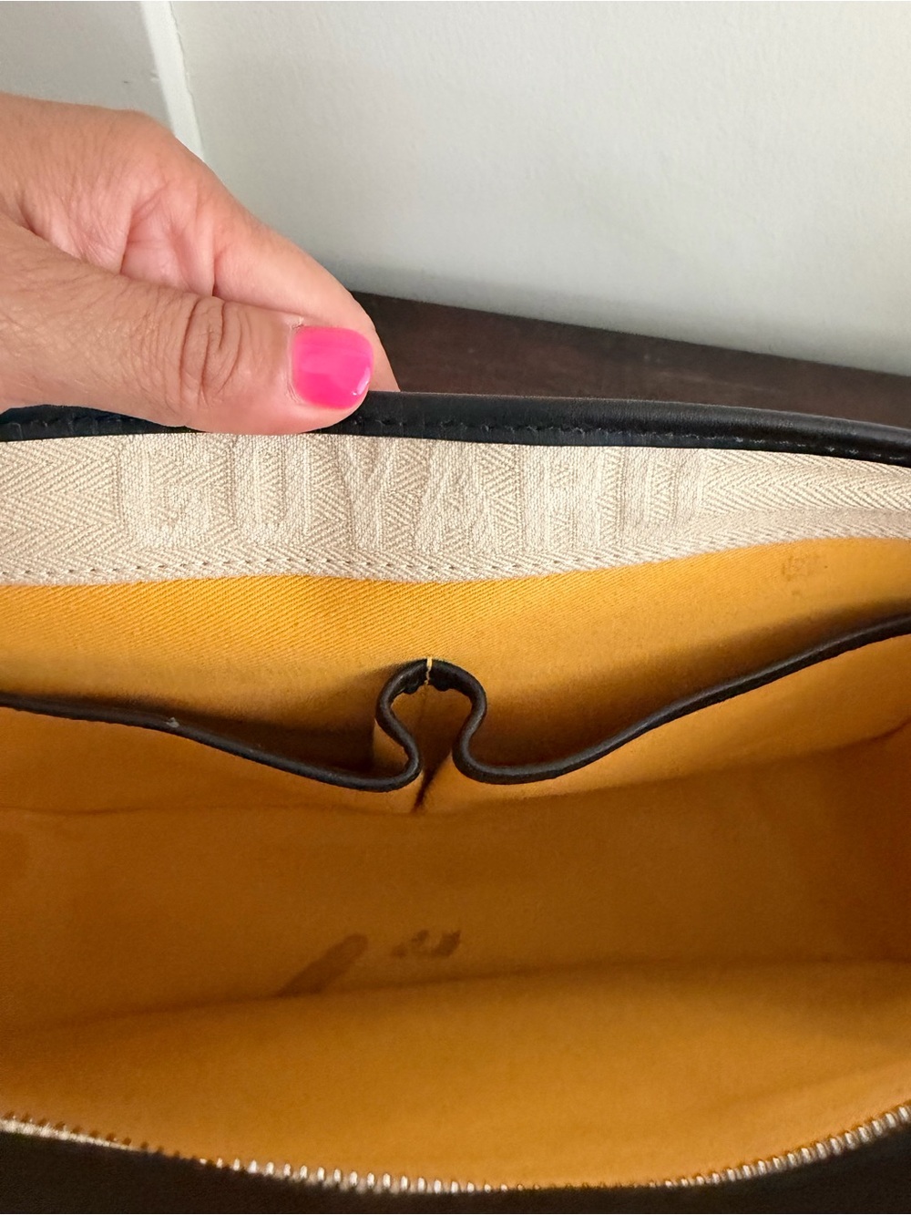Goyard Belvedere Crossbody Messenger MM - Picture 14 of 16